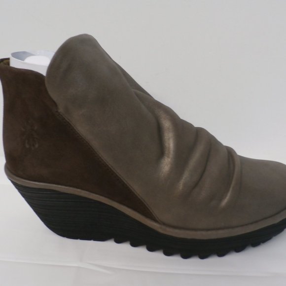 Fly London Shoes - FLY London Leather Ankle Boots - Yip GREY/GROUND